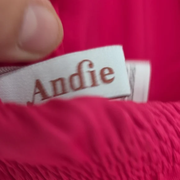 Andie Lucaya Smocked One-Piece Swimsuit Pink Textured Women's Size L - Picture 9 of 9